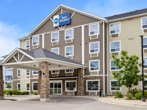 Best Western Thompson Hotel & Suites
