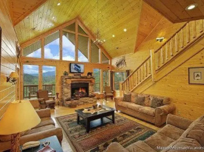 Mountain View Theater Lodge by Majestic Mountain Vacations