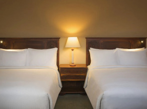 Курортный отель Sofitel Al Hamra Beach Resort