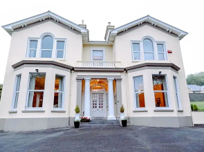 Knockeven House