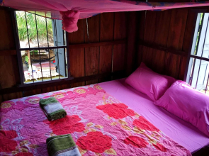 Family Batcave Homestay - Hostel