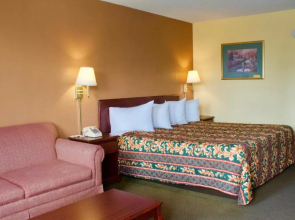Rodeway Inn Monroe