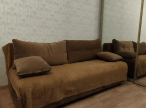 Версаль на улице Николая Смирнова 6