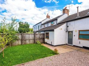 3 Hill Farm Cottages
