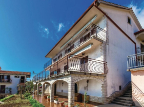 Nice Home in Lovran With Wifi and 2 Bedrooms