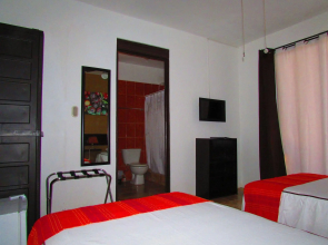Jaco Lodge Quiet Hotel