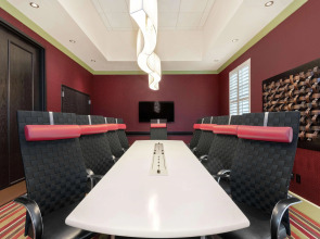 Hampton Inn & Suites Raleigh/Crabtree Valley