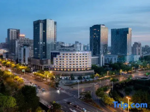 Rezen Xiyue Hotel (Yangzhou Grand Canal Museum Wanda Plaza)