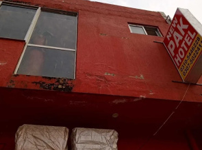 New Pak Hotel