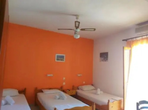Artolithia Apartments
