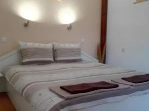 NiYa Guest House