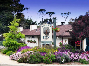 Deer Haven Inn & Suites
