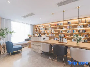 Atour Hotel Xiamen Convention and Exhibition Center Sea View Villa
