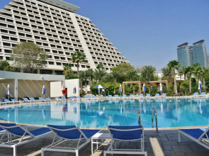 Sheraton Grand Doha Resort & Convention Hotel