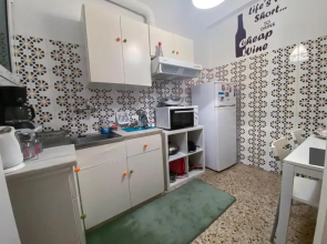 2 bedroom apartment close to Piraeus port