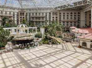 Gaylord Palms Resort & Convention Center