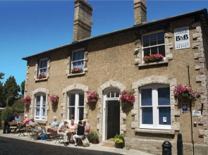 Town Hall Lodge