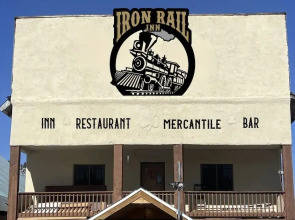 Iron Rail Inn