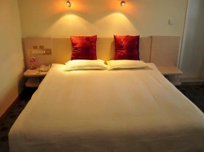 Yijia Express Hotel