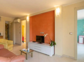 Flat 2 Bedrooms 2 Bathrooms - Imperia
