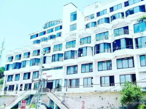 Grand Heights Hotel