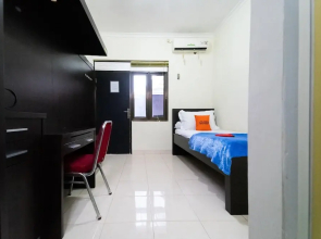 KoolKost Syariah near Botani Square Mall