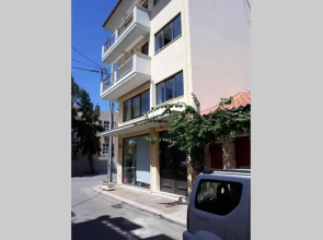 Lavrio port-centre 1bdr Apt with balcony wash machine