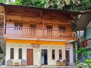 Nayyla Homestay