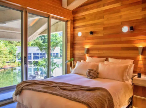 Alkira Award Winning Luxury Holiday Home