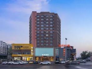 Dalian full stop hotel