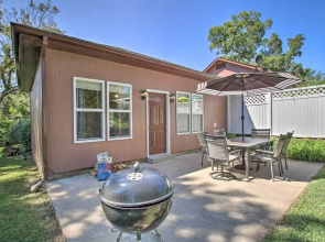 'turtle Rock' - Ironton Cabin w/ Furnished Patio!