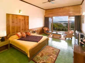 Ri Kynjai Serenity By The Lake