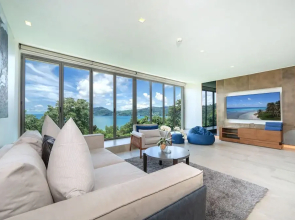 SeaView 3BR Apartment 812 in BluePoint