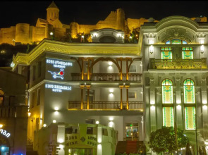 King Gorgasali Hotel