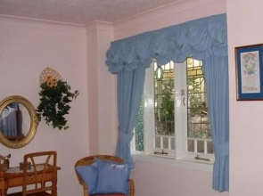Riviera Bed and Breakfast
