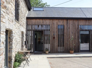 3 Caddaford Barns