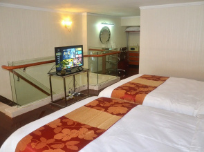 South & North International Apartment