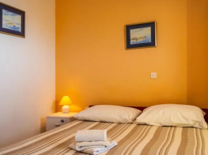 Nice Apartment in Maslenica With Wifi