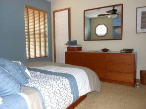 Lakefront Suites