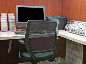 Wyndham Garden Long Island City Manhattan View Hotel