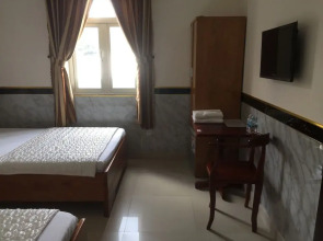 Con Son Island Hotel