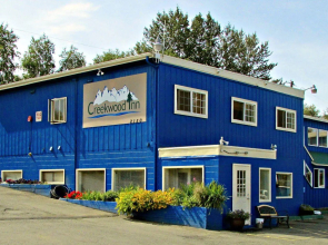 Creekwood Inn