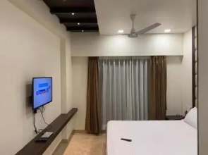 Hotel Bless Inn