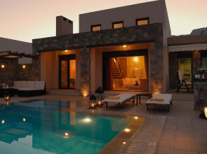 Elounda Seafront Villa