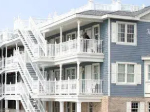 Heritage Inn