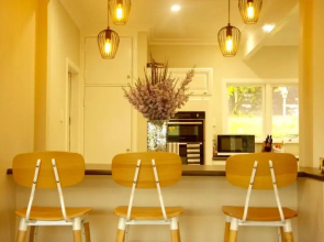 Lake Domain Boarding Holiday House