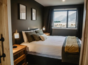 Peak View Cabin - Ben Ohau - Stylish Seclusion