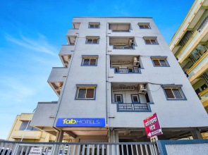 FabExpress Diamond Inn