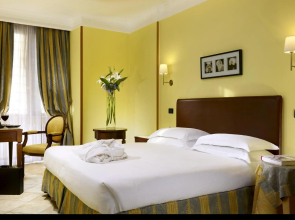 Hotel Tuscolana