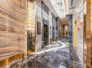 Golden Phoenix Hotel